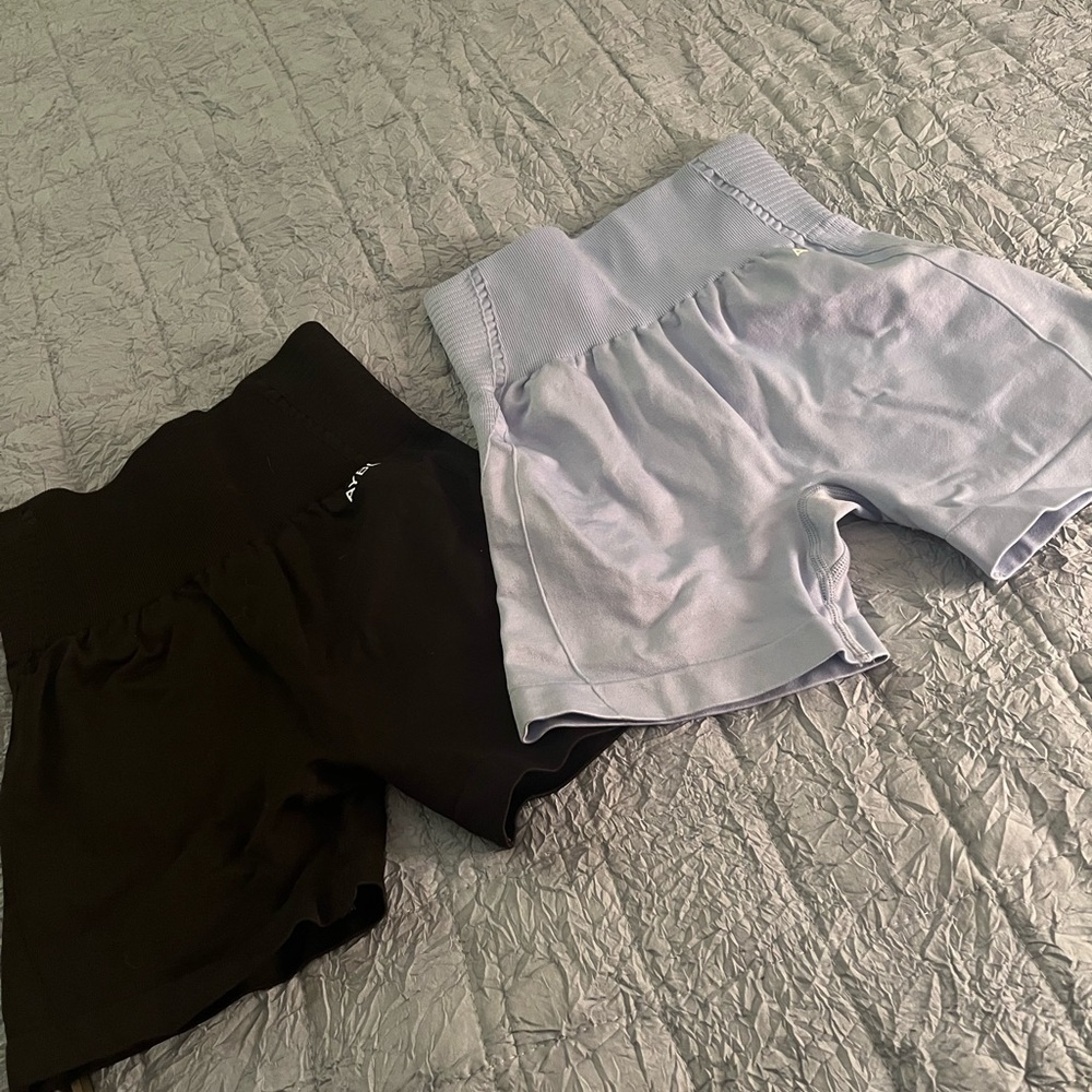 AYBL Black and light blue Empower shorts lot size small - Picture 4 of 6